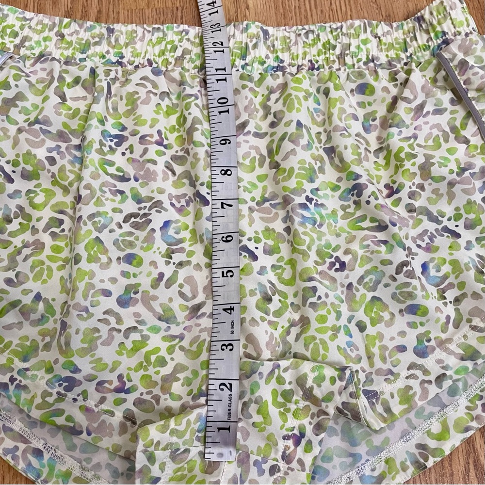 FABLETICS ECO Full Speed Running Shorts High Frequency Reflective Large - Picture 16 of 17